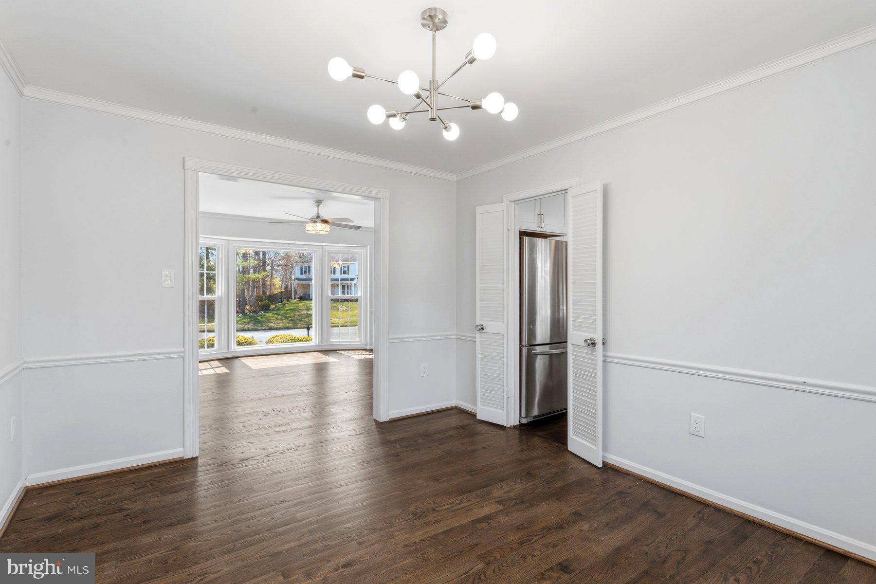 7800 Richfield Road Springfield, VA 22153 - Photo 11 of 53 Dining Room