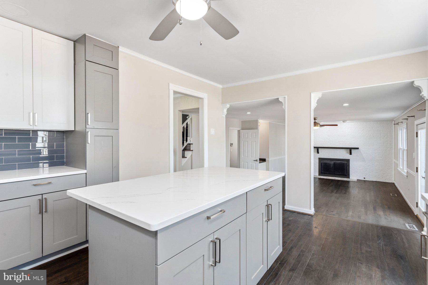 7800 Richfield Road Springfield, VA 22153 - Photo 13 of 53 Kitchen