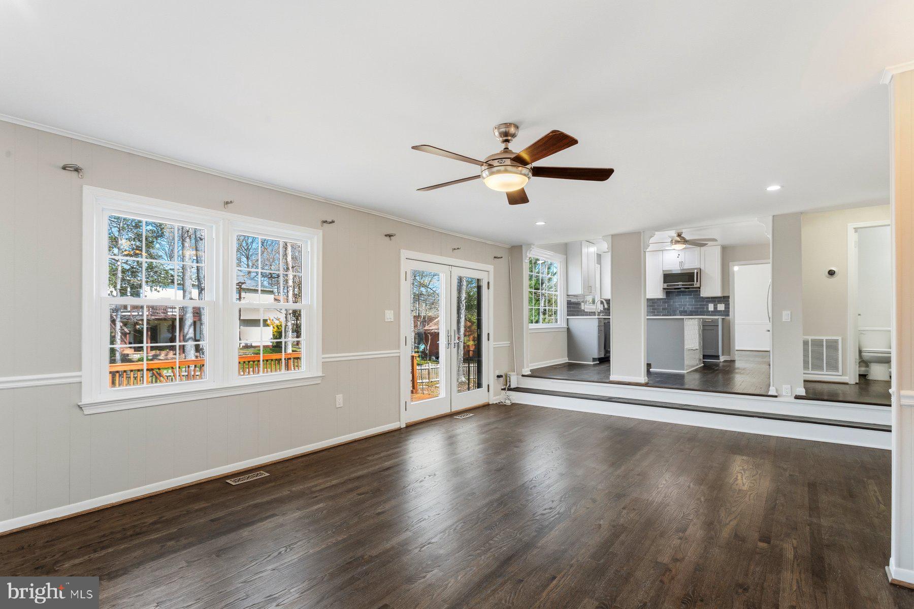 7800 Richfield Road Springfield, VA 22153 - Photo 19 of 53 Family Room