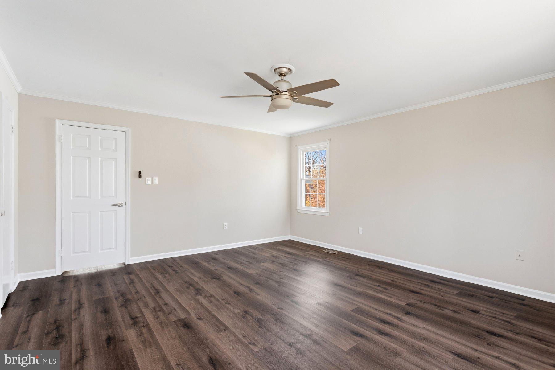 7800 Richfield Road Springfield, VA 22153 - Photo 21 of 53 Primary Bedroom