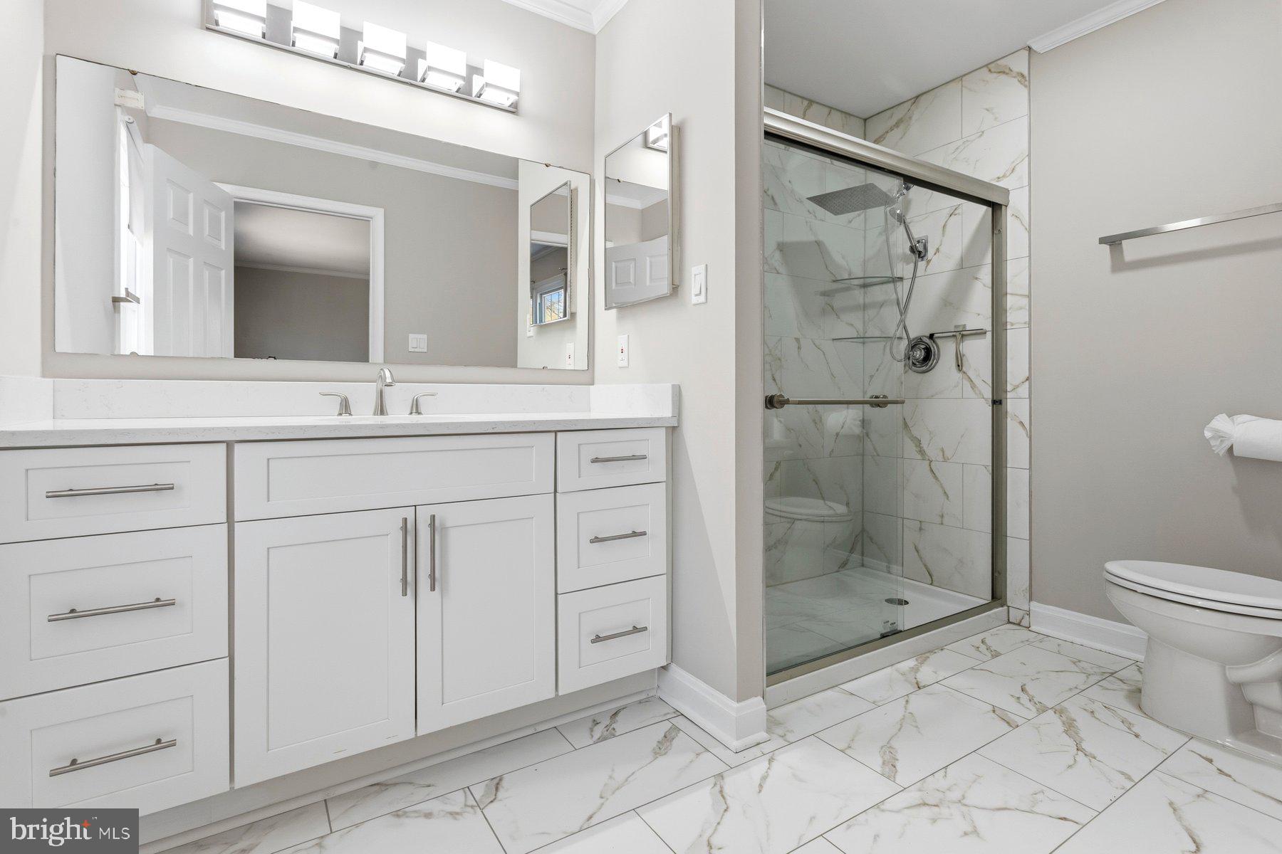 7800 Richfield Road Springfield, VA 22153 - Photo 24 of 53 Primary Bathroom