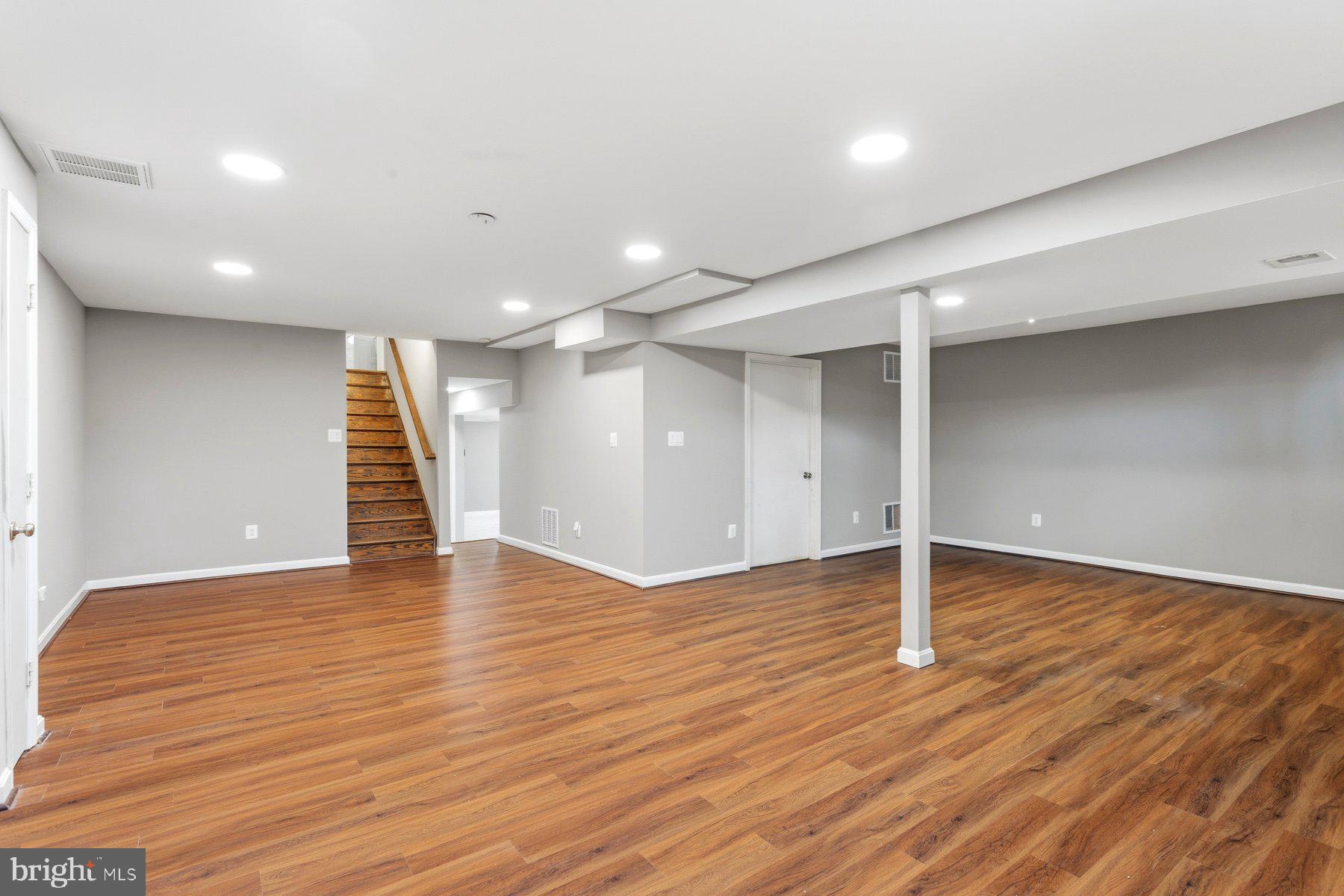 7800 Richfield Road Springfield, VA 22153 - Photo 40 of 53 Basement Rec Room