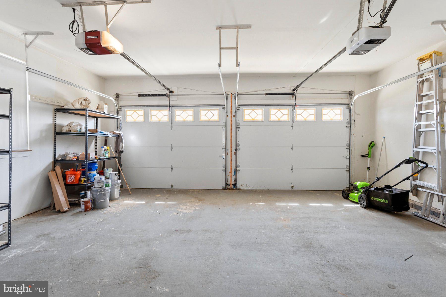 7800 Richfield Road Springfield, VA 22153 - Photo 48 of 53 Garage