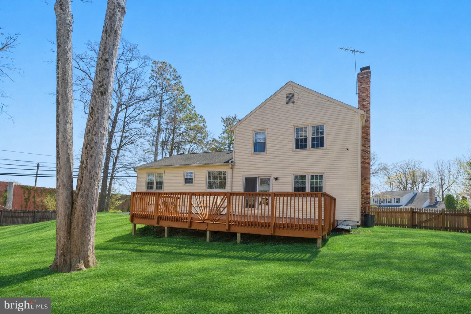 7800 Richfield Road Springfield, VA 22153 - Photo 50 of 53 Rear View Grass Virtually Altered