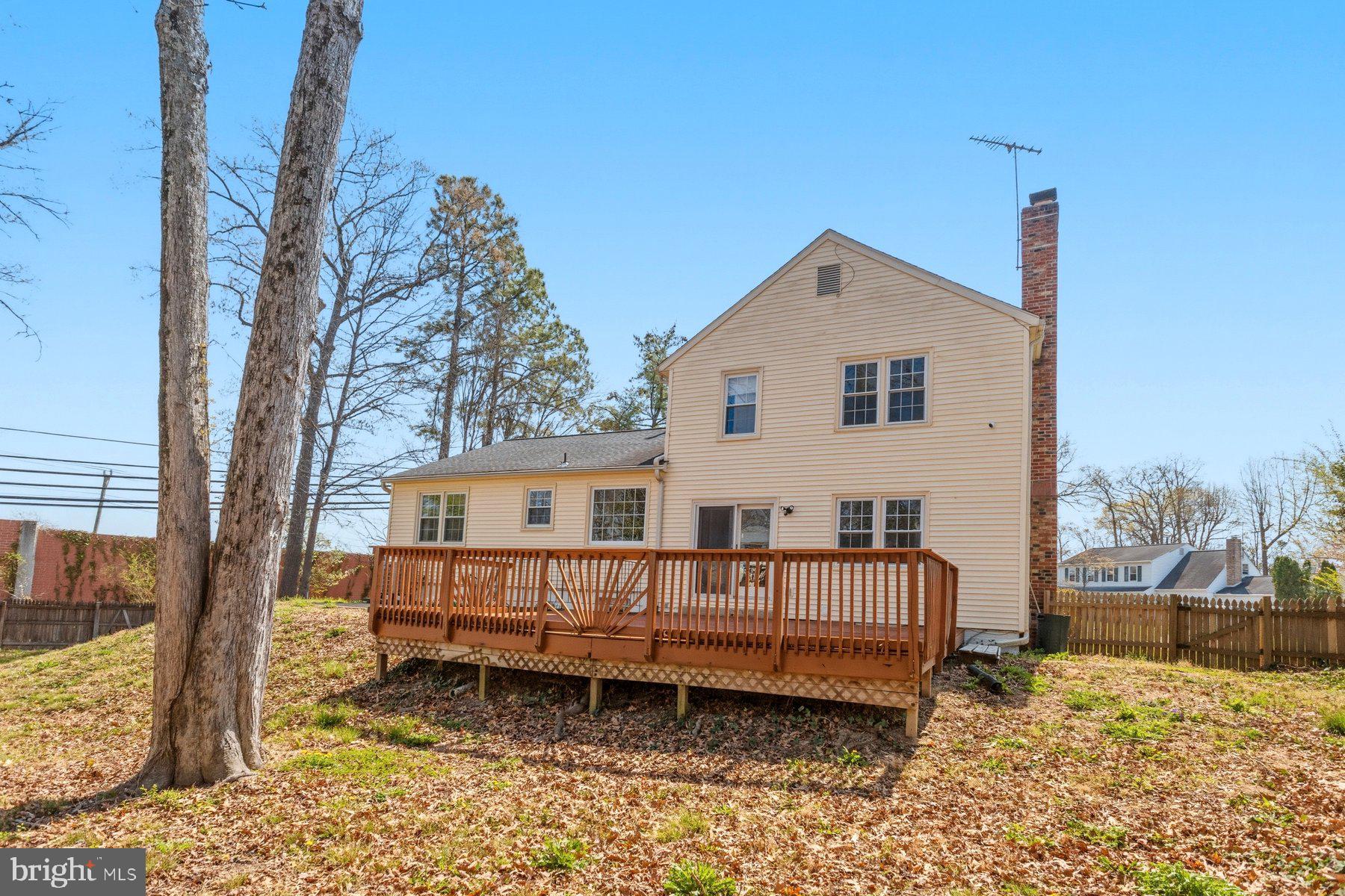 7800 Richfield Road Springfield, VA 22153 - Photo 51 of 53 Rear home view