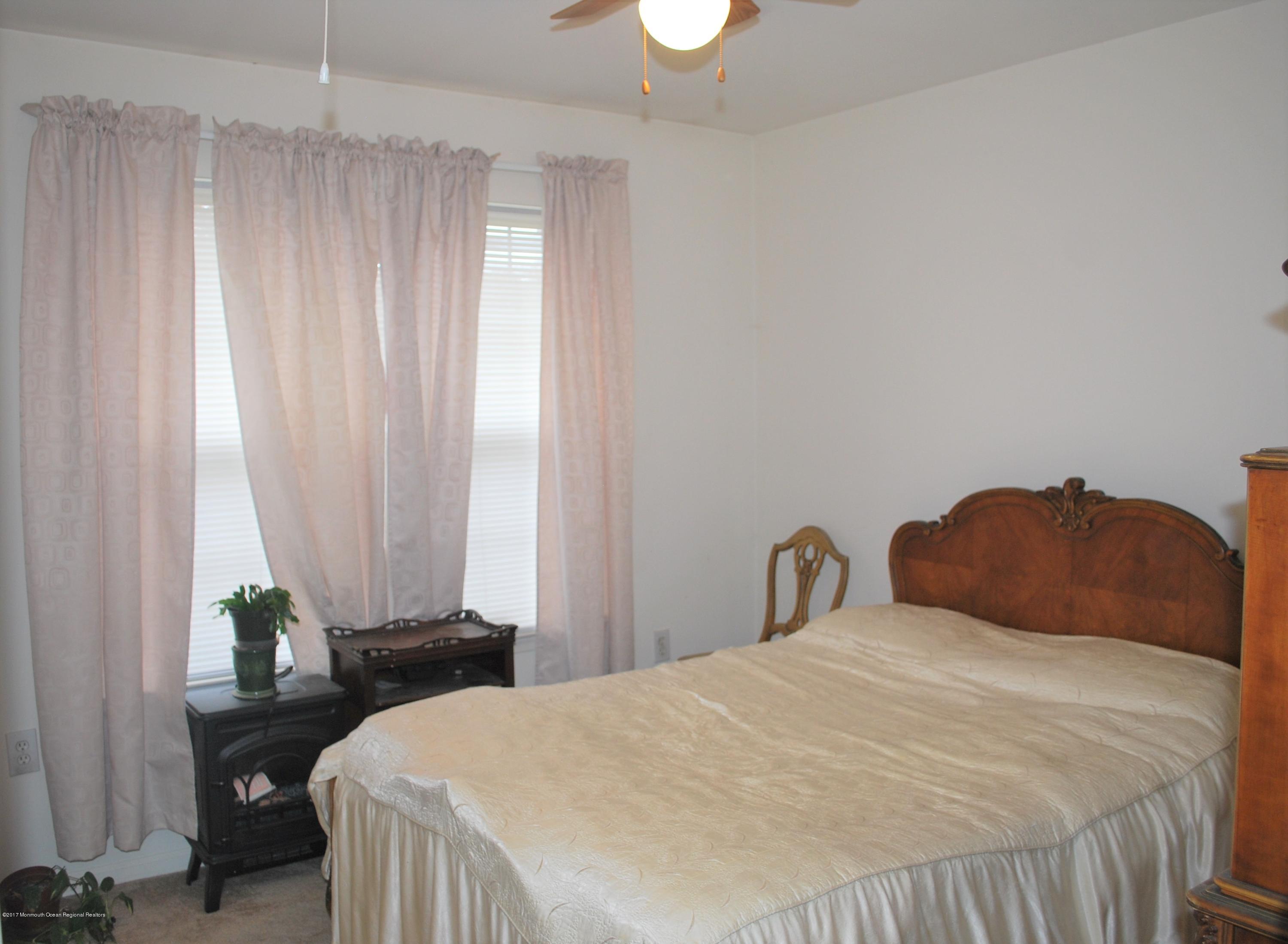 11 Cortelyou Road Jackson, NJ 08527 - Photo 13 of 23 DSC_0004