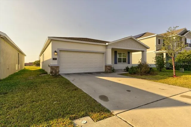 $1,500 | 680 Grove Street, Winter Haven, FL 33881