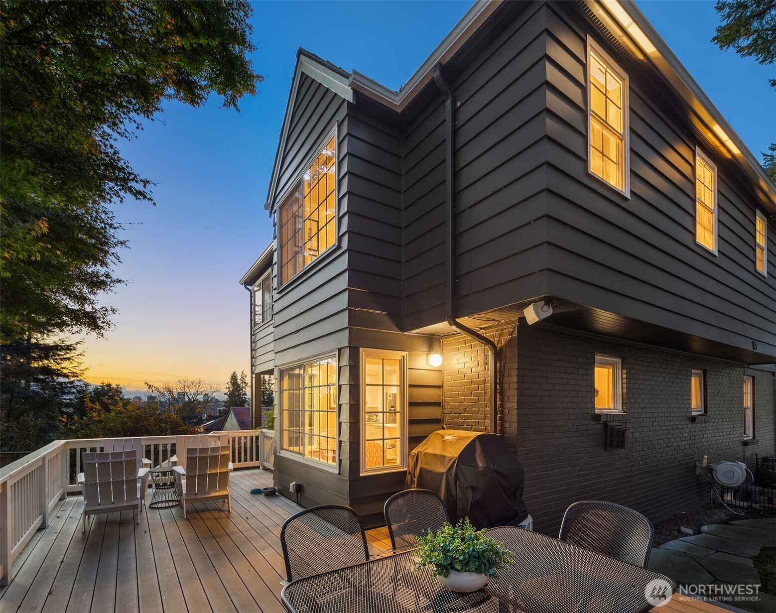 4525 Northeast 41st Street Seattle, WA 98105 - Photo 31 of 40