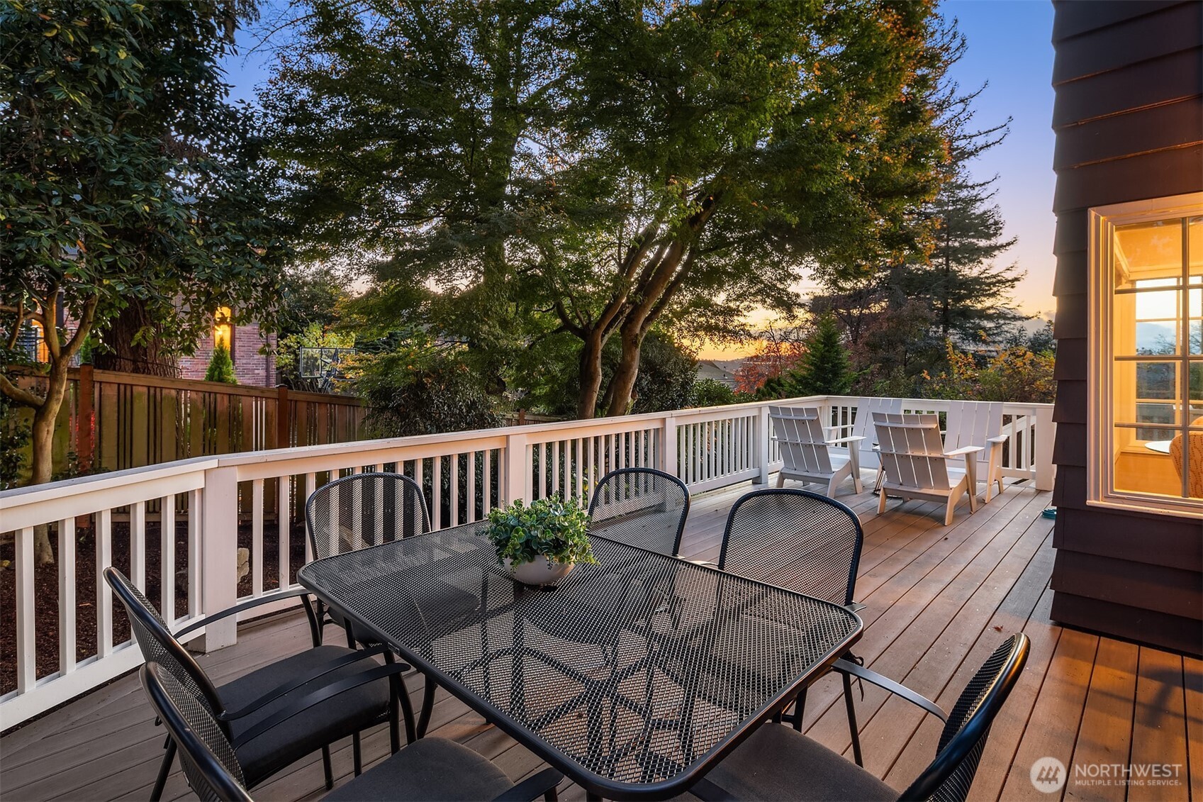 4525 Northeast 41st Street Seattle, WA 98105 - Photo 32 of 40