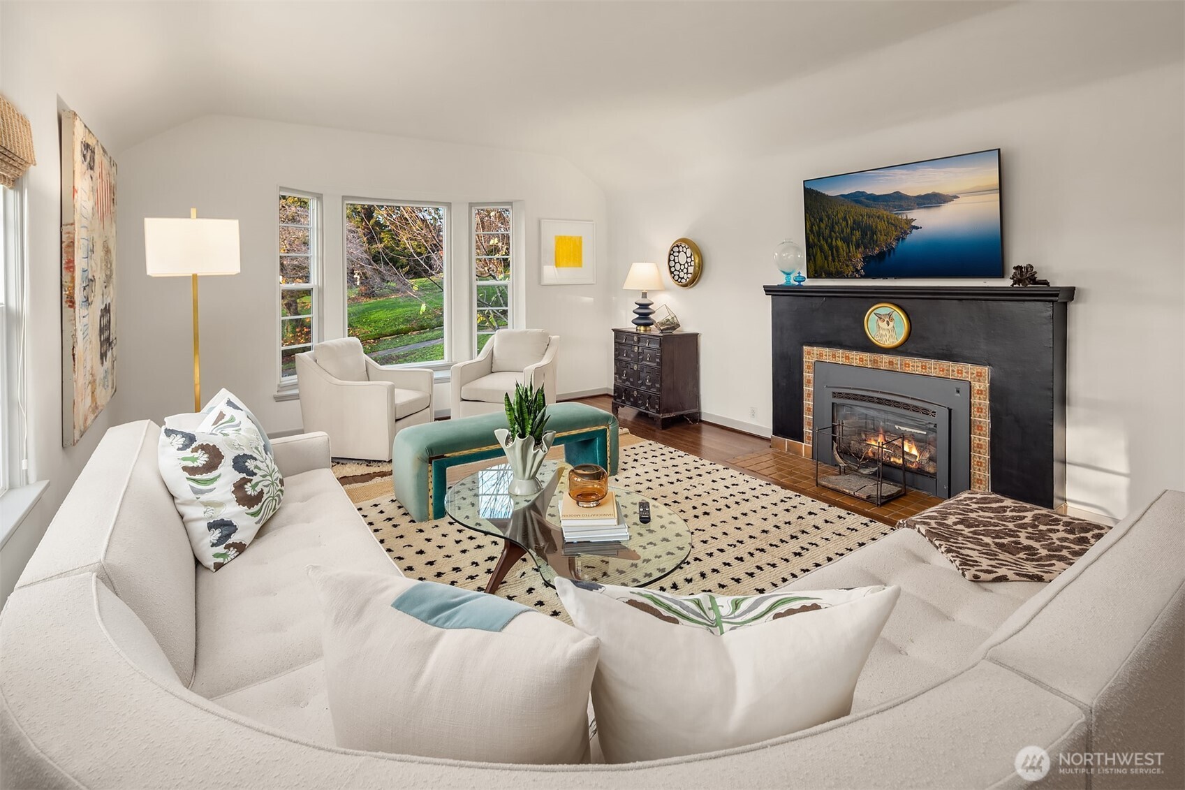 4525 Northeast 41st Street Seattle, WA 98105 - Photo 5 of 40