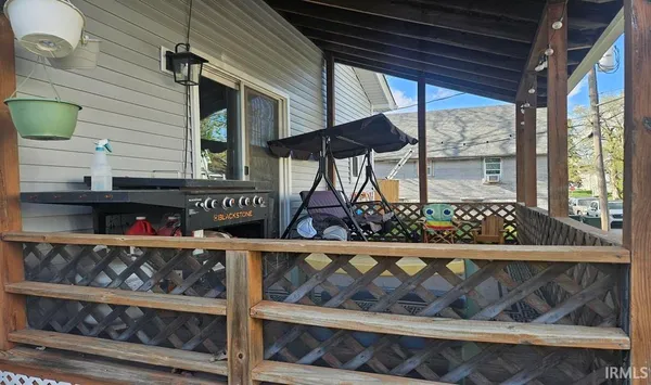 $225,000 | 558 East Washington Street, Frankfort, IN 46041