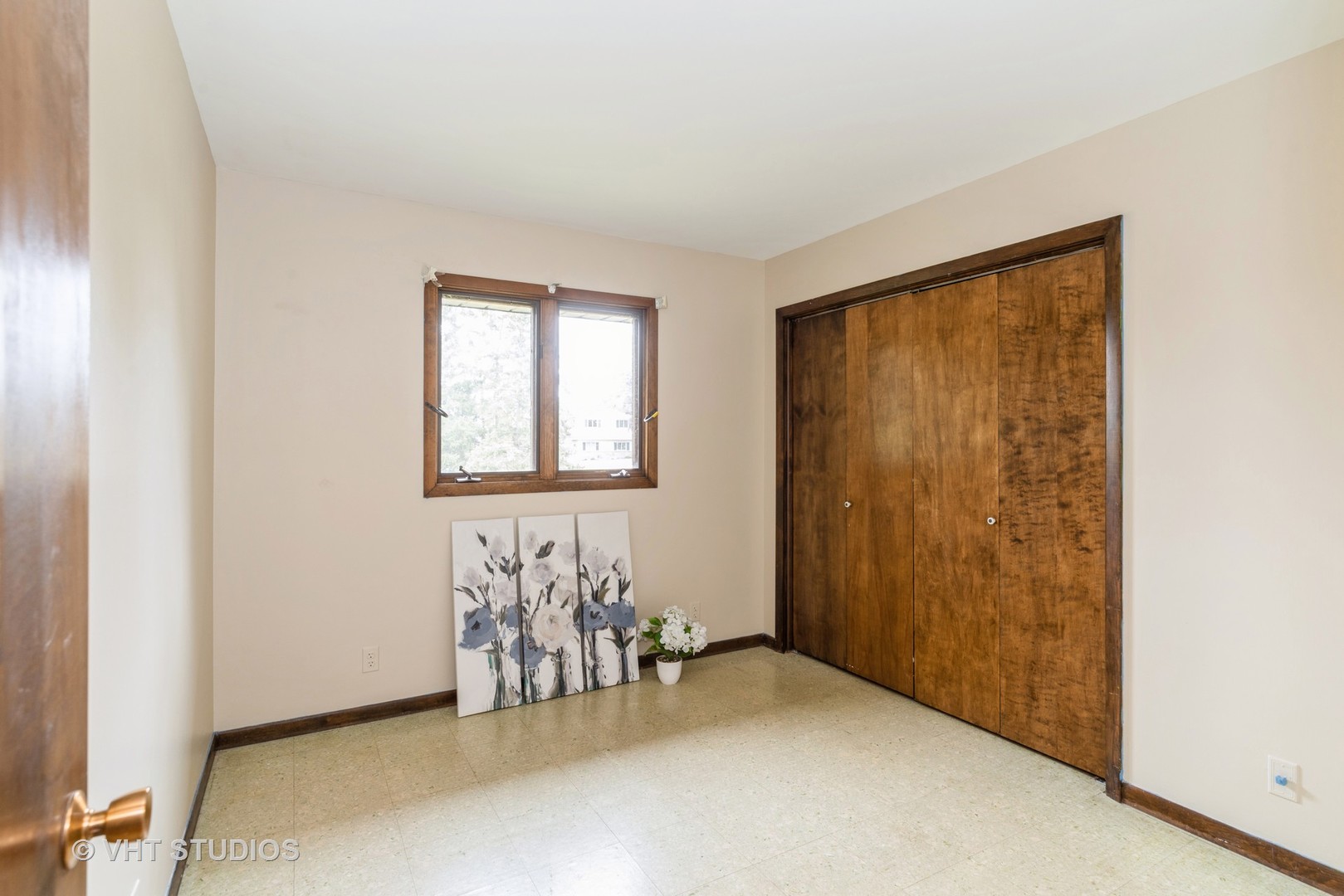 39160 North Winchester Road Wadsworth, IL 60083 - Photo 12 of 31 Gallery Image 12