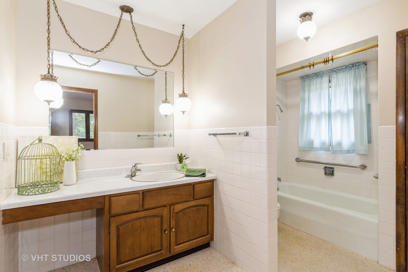 39160 North Winchester Road Wadsworth, IL 60083 - Photo 13 of 31 Gallery Image 13