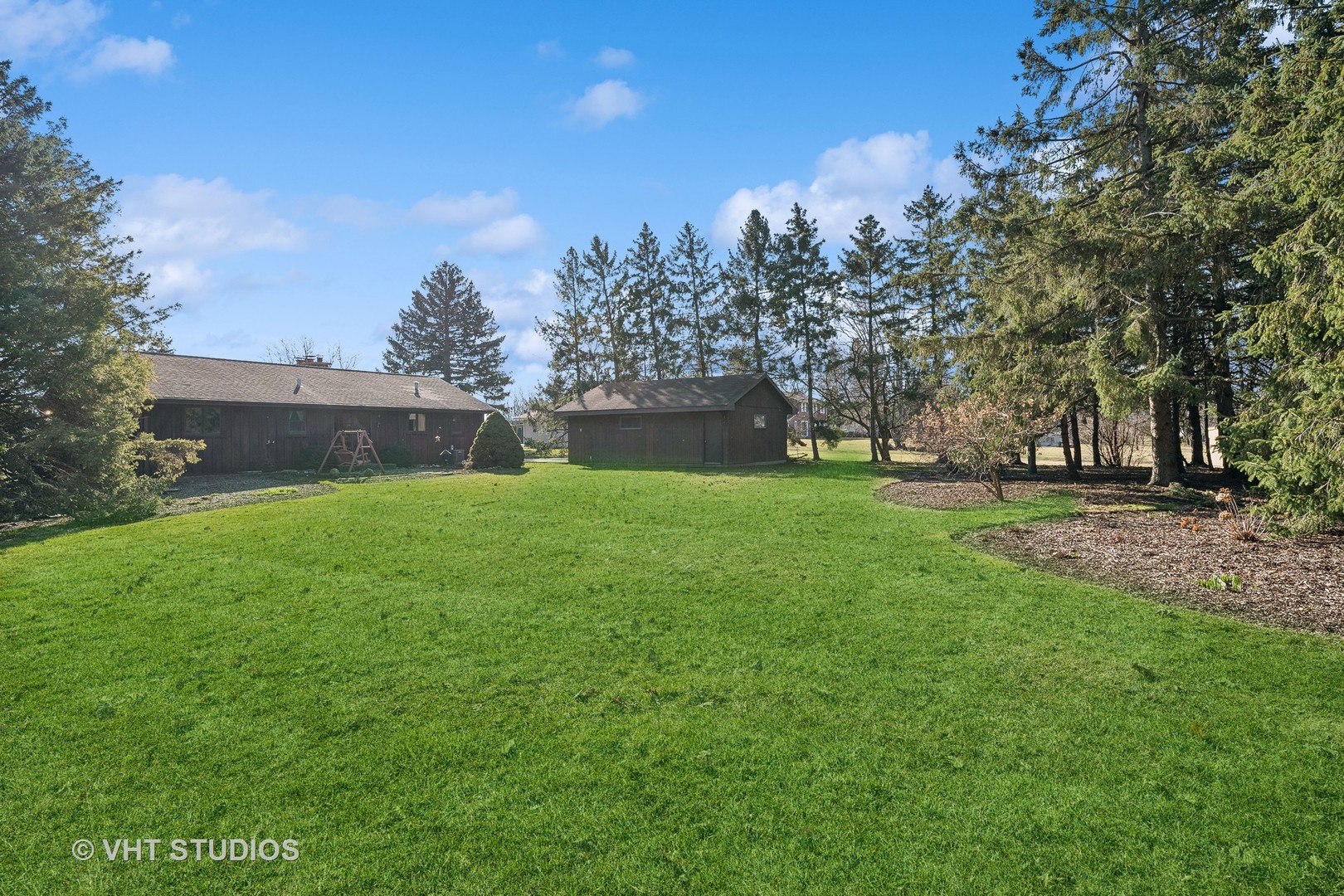 39160 North Winchester Road Wadsworth, IL 60083 - Photo 20 of 31 Gallery Image 20