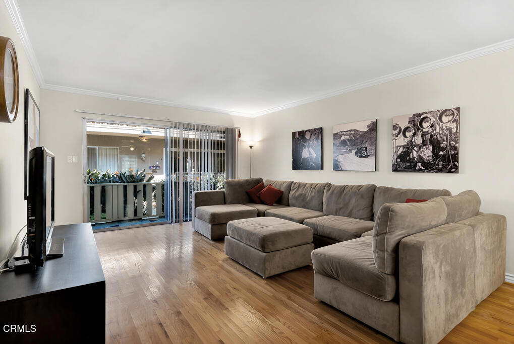 1542 Riverside Drive, Unit C Glendale, CA 91201 - Photo 14 of 31