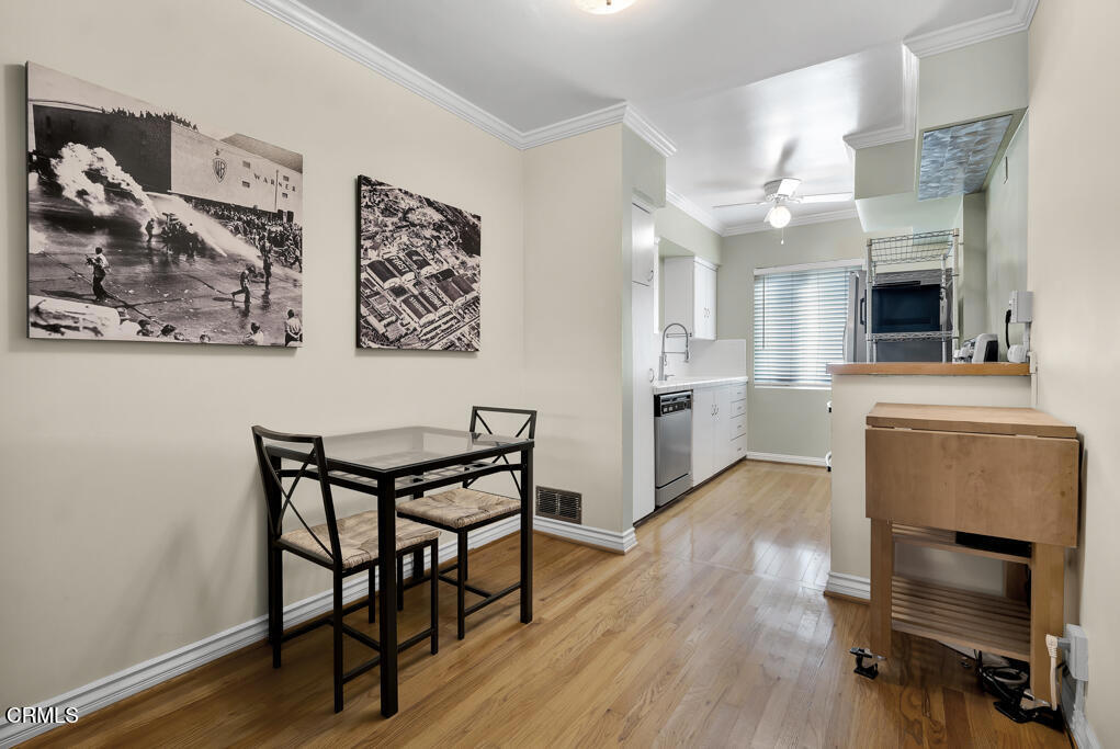 1542 Riverside Drive, Unit C Glendale, CA 91201 - Photo 15 of 31