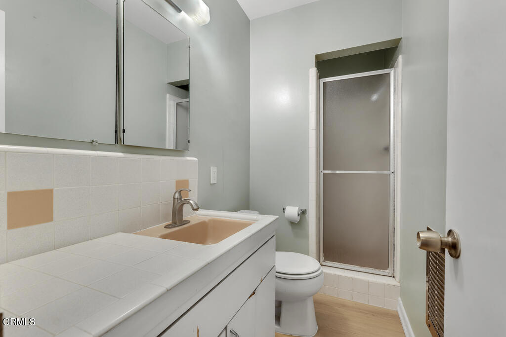 1542 Riverside Drive, Unit C Glendale, CA 91201 - Photo 25 of 31