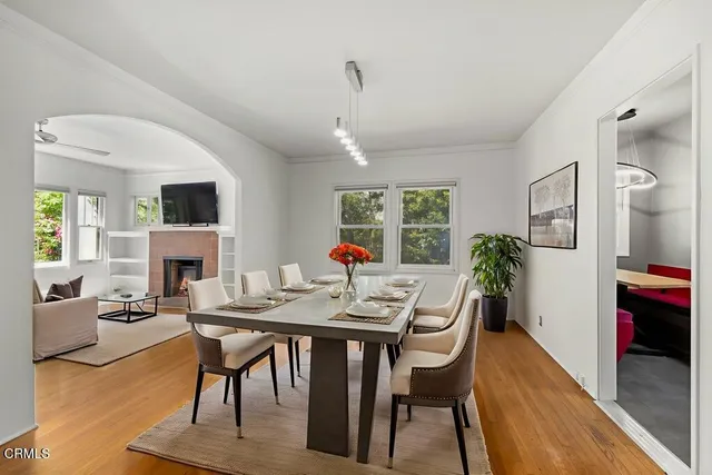 $1,250,000 | 917 West W Victoria Street, Santa Barbara, CA 93101