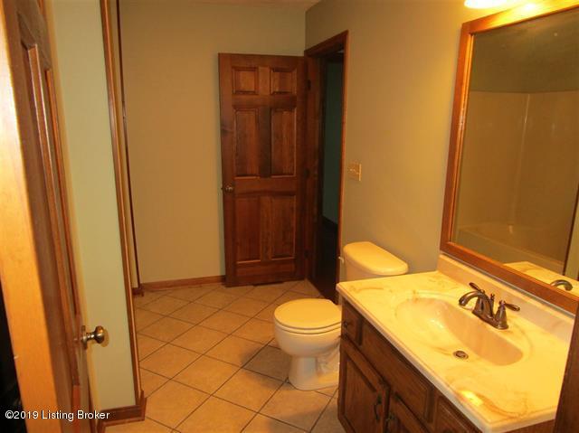 255 Fairfield Hill Road Bloomfield, KY 40008 - Photo 12 of 23 182259-11