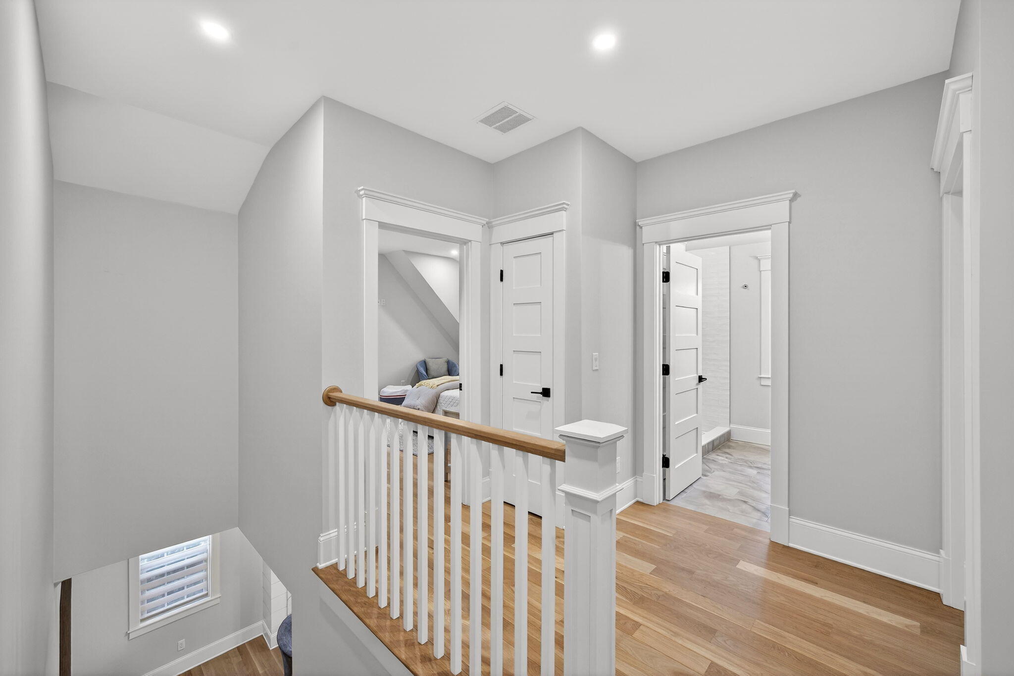 255 Old Main Road, Unit 1B North Falmouth, MA 02556 - Photo 25 of 88 Upstairs Hall