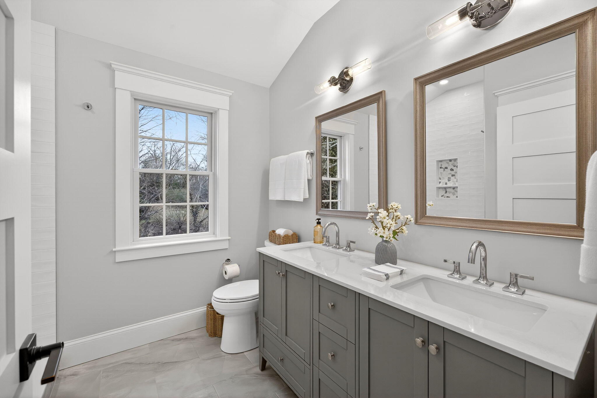 255 Old Main Road, Unit 1B North Falmouth, MA 02556 - Photo 30 of 88 Shared Full Bath