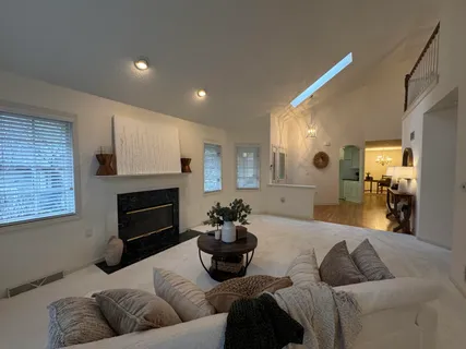 $450,000 | N21W24305 Cumberland Drive, Unit 38N, Pewaukee, WI 53072-5824