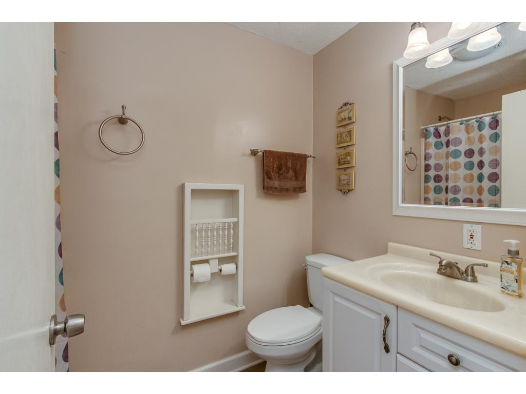 702 Greengate Road Kingsport, TN 37663 - Photo 18 of 34 Photo 18