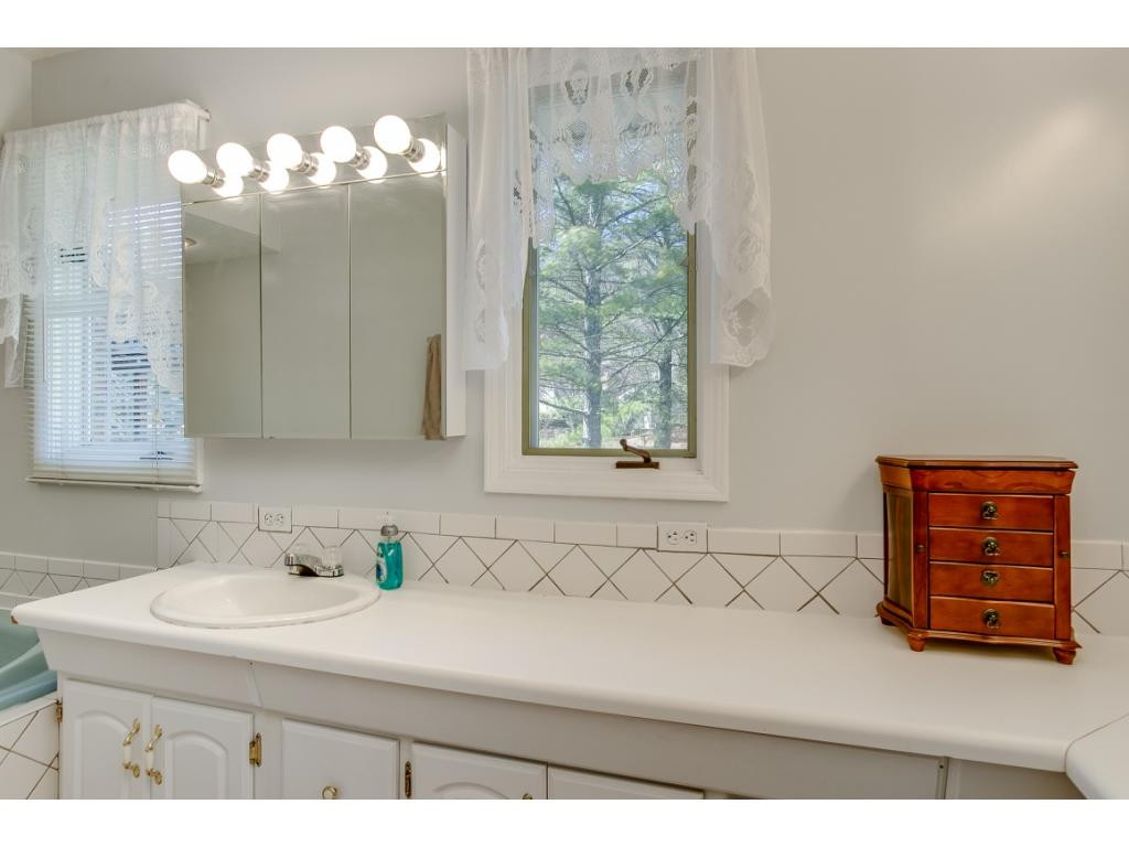 702 Greengate Road Kingsport, TN 37663 - Photo 24 of 34 Photo 24