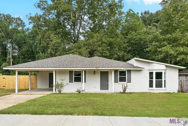$249,900 | 2853 April Street, Zachary, LA 70791