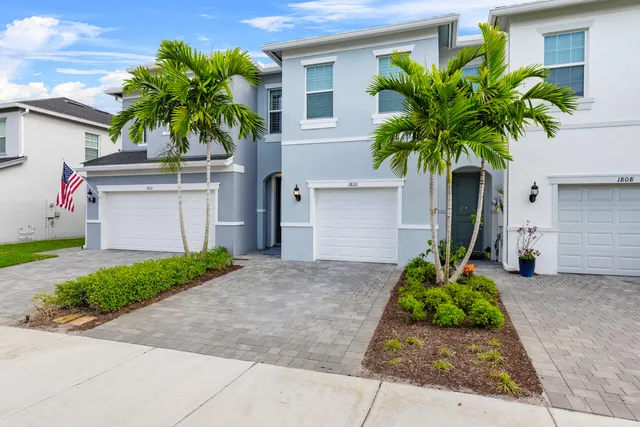 $485,000 | 1810 Southeast Ocean Cove Way, Stuart, FL 34996