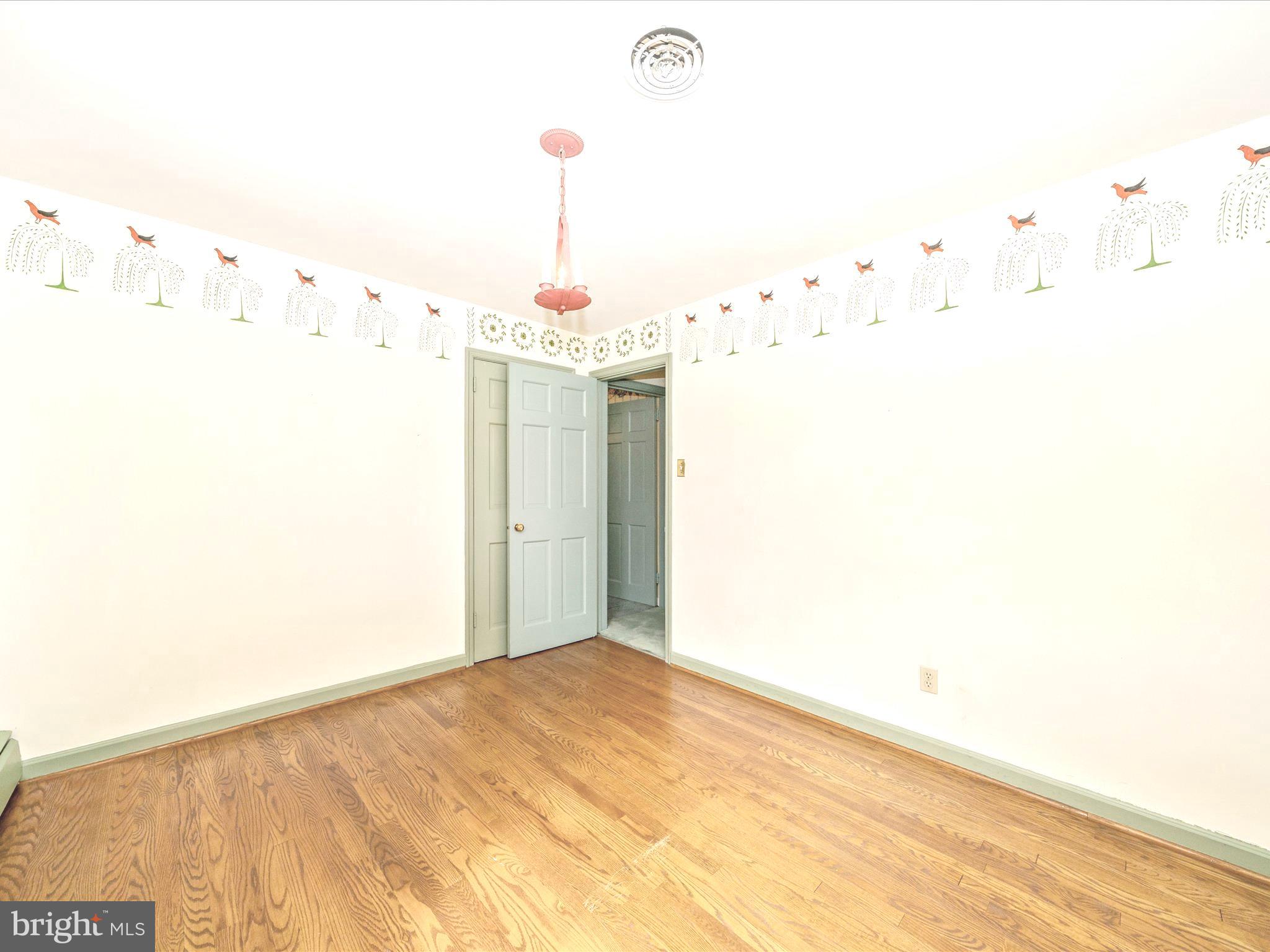 17920 Pin Oak Road Hagerstown, MD 21740 - Photo 31 of 57 a view of an empty room