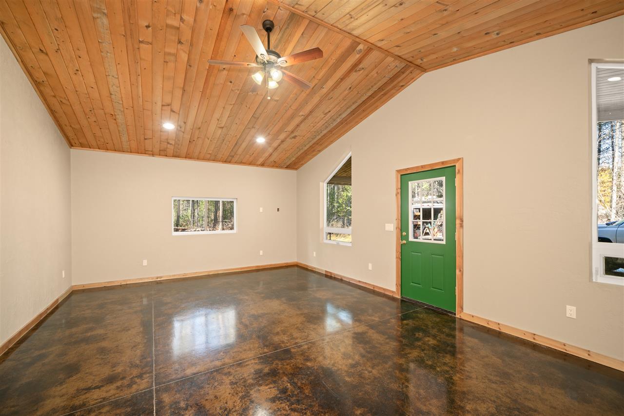 775 Jorgens Road Newport, WA 99156 - Photo 3 of 20 Gallery Image 3