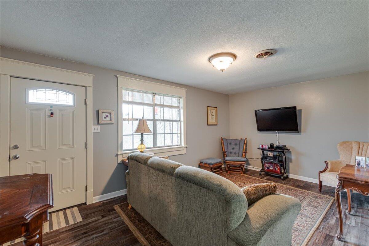 594 Sherry Road Jasper, TN 37347 - Photo 3 of 22 03-594 Sherry Rd-3