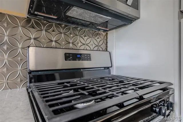 $155,900 | 450 Michigan Avenue, Lebanon, MO 65536