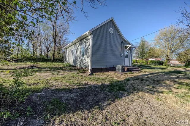 $155,900 | 450 Michigan Avenue, Lebanon, MO 65536