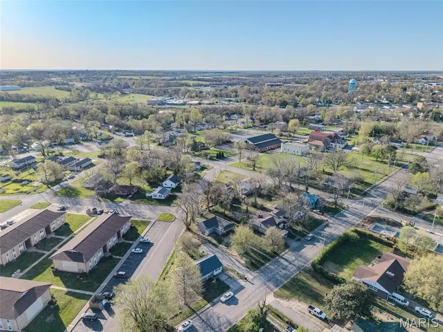 $155,900 | 450 Michigan Avenue, Lebanon, MO 65536