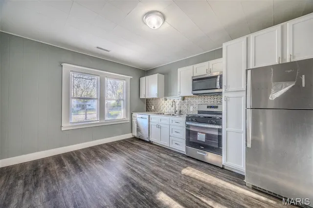 $155,900 | 450 Michigan Avenue, Lebanon, MO 65536