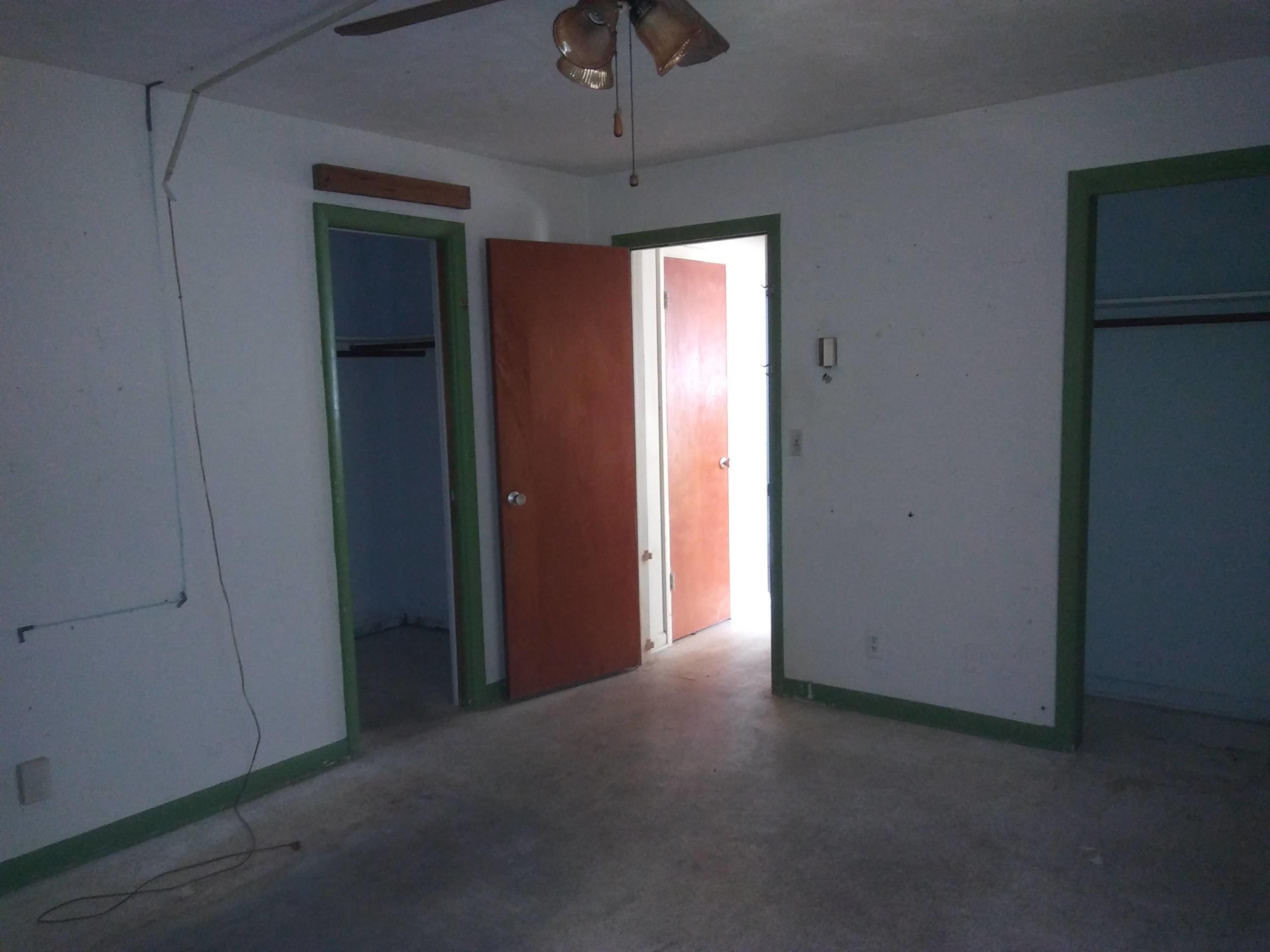 371 West 30th Street Riviera Beach, FL 33404 - Photo 18 of 27 20210223_092634