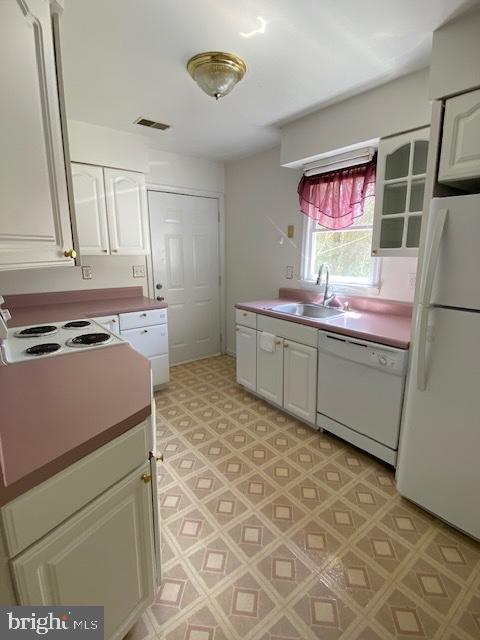 794 Telegraph Road Stafford, VA 22554 - Photo 18 of 21 a room that has a bed and a chair in it