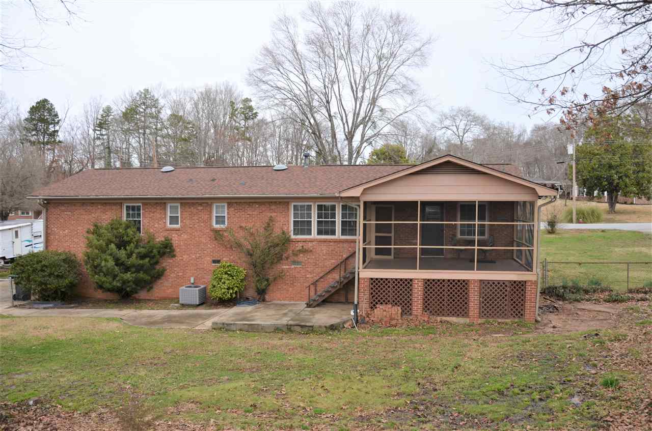 201 Churchill Street Union, SC 29379 - Photo 2 of 20 Gallery Image 2