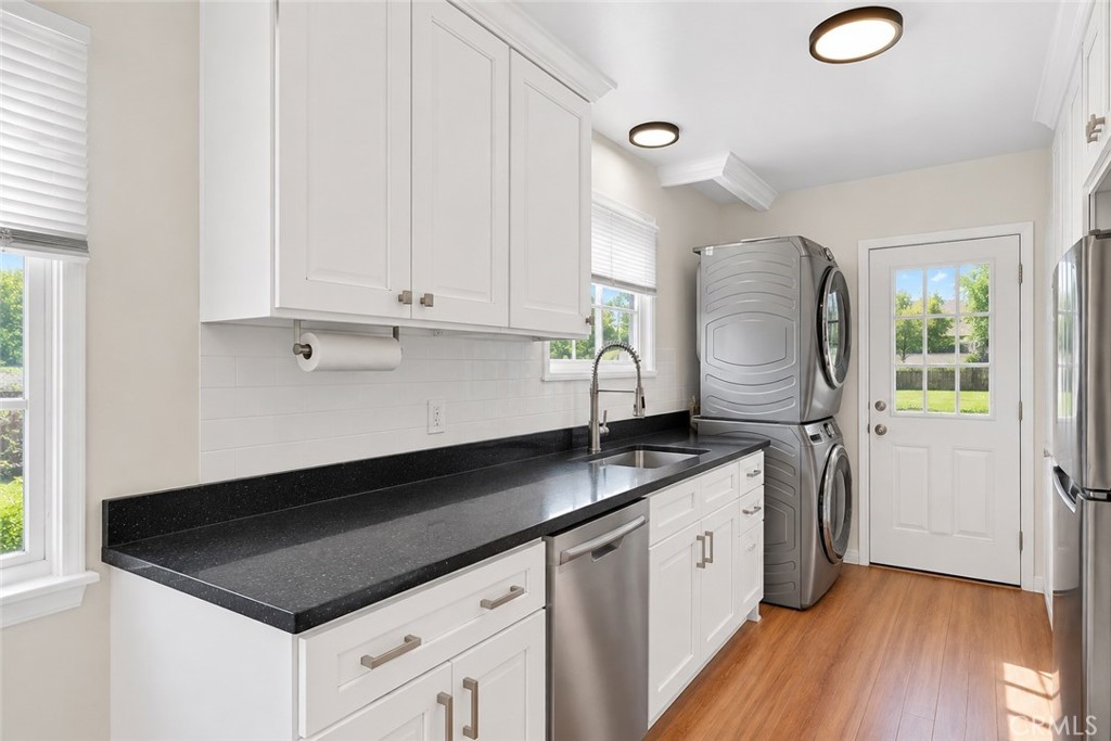 15660 Lambert Road Whittier, CA 90604 - Photo 12 of 27 Gallery Image 12