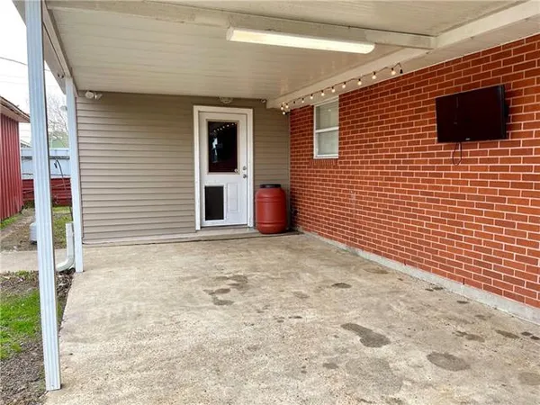 $1,875 | 10002 Claiborne Street, Violet, LA 70092