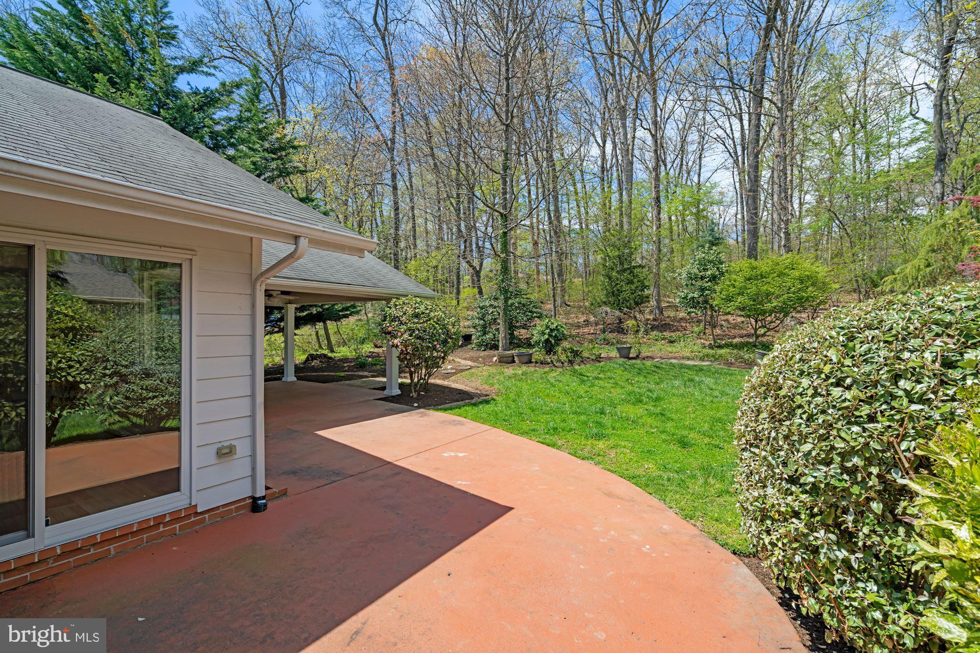 7417 Miller Fall Road Derwood, MD 20855 - Photo 18 of 38 Terrace outside of LR/DR