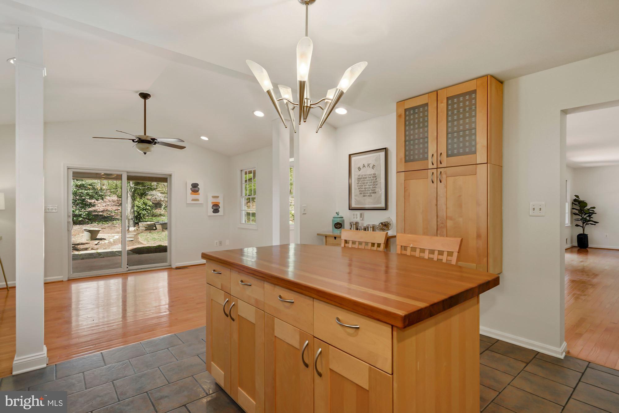 7417 Miller Fall Road Derwood, MD 20855 - Photo 22 of 38 Kitchen w/prep island