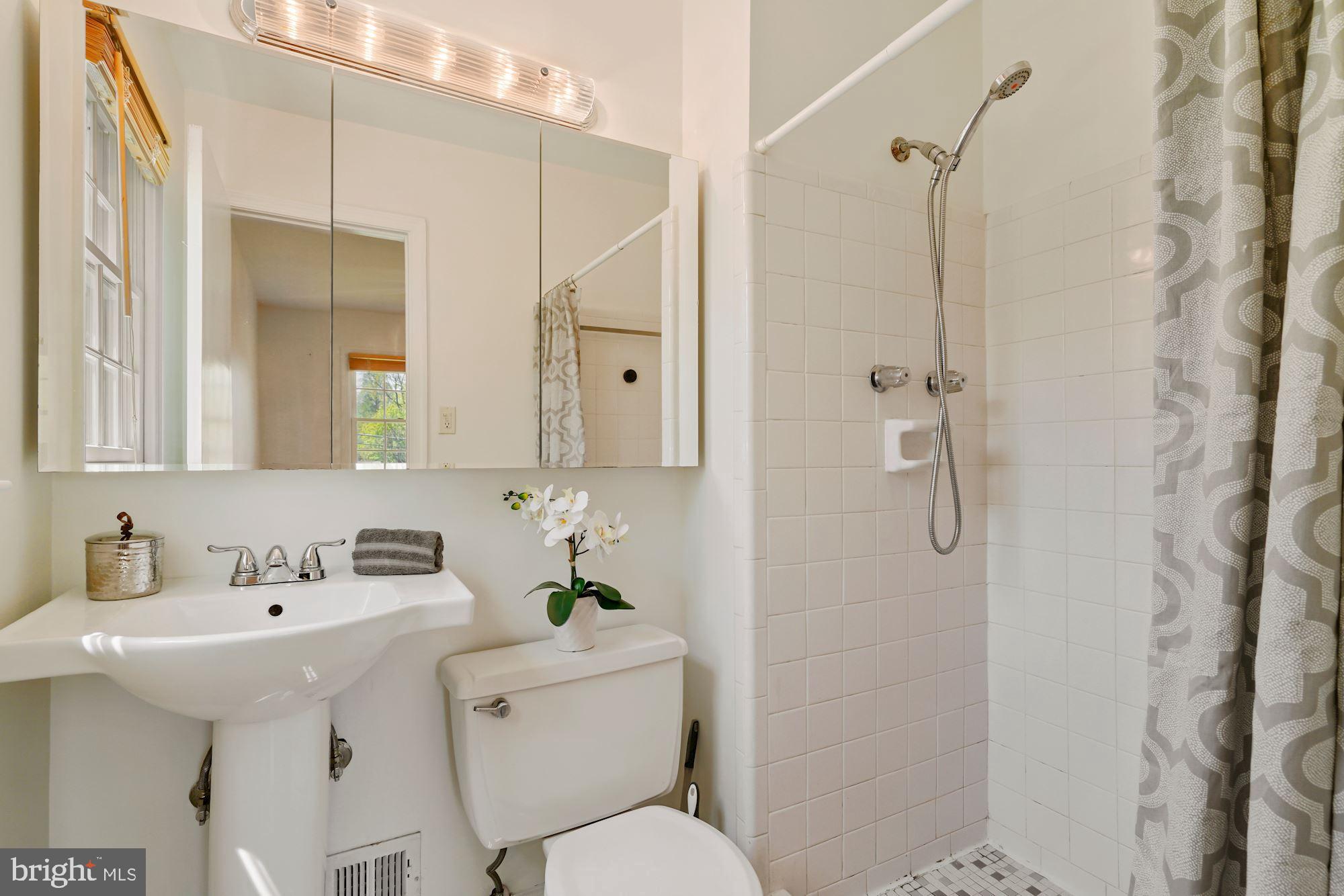 7417 Miller Fall Road Derwood, MD 20855 - Photo 28 of 38 Updated primary bath