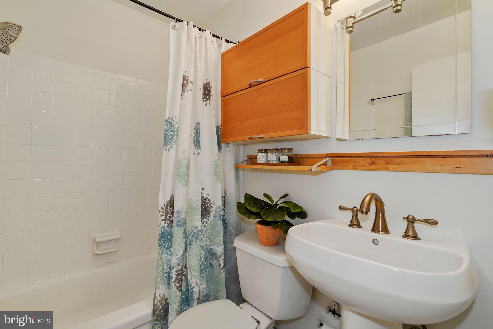 7417 Miller Fall Road Derwood, MD 20855 - Photo 33 of 38 Renovated hall 2nd full bath