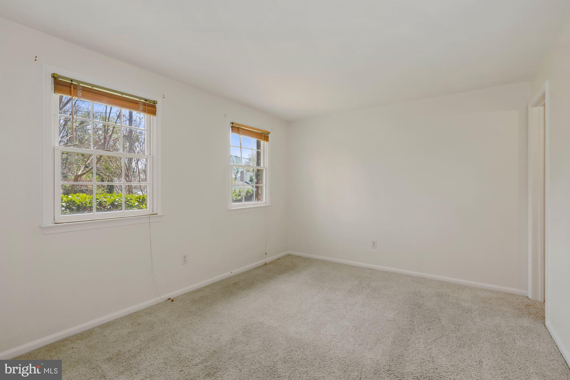 7417 Miller Fall Road Derwood, MD 20855 - Photo 8 of 38 Main level 4th bedroom