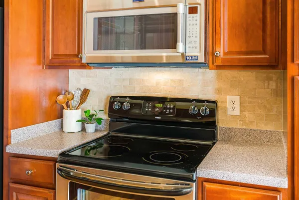 $475,000 | 84 Windsor Drive, Fishersville, VA 22939