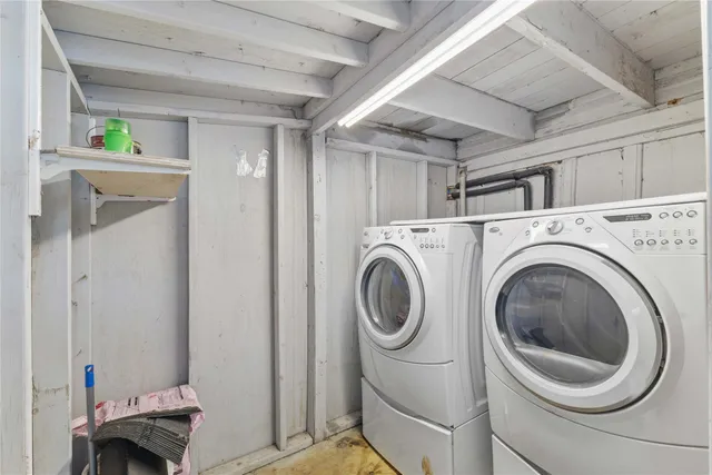 $3,500 | 2509 Whitney Street, Unit B, Houston, TX 77006