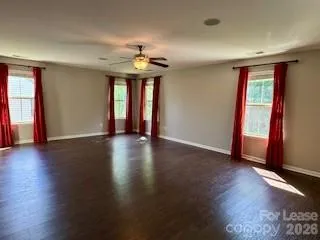 $2,800 | 5612 Selkirkshire Road, Charlotte, NC 28278